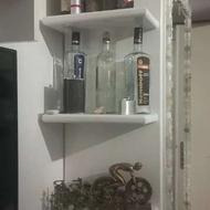 ویترین دیواری