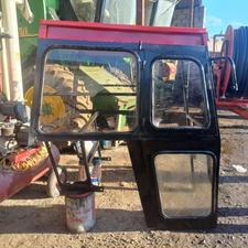 کابین تراکتور285