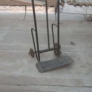 گاری جابجای بار و وسایل مغازه