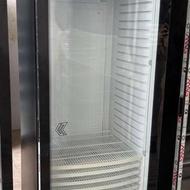 یخچال ایستاده نوشیدنی