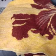 پتوی دونفره درحد بدون زدگی سالم 900تومان