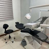 منشی خانم برای مطب دندانپزشکی