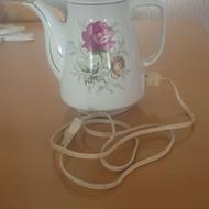 قوری برقی قدیمی