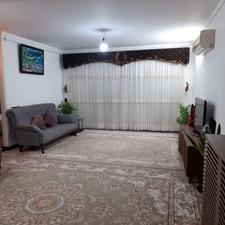 واحد 82 متری زیبا با لوکیشن عالی 