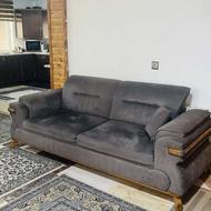 مبل و میز ناهارخوری