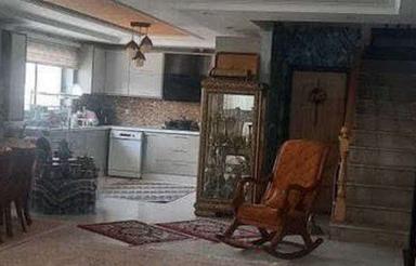 اجاره ویلا 200 متر سه خواب در خیابان امام خمینی