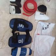 ی سری لوازم تکواندو پسرونه درحد نو