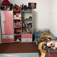 تخت و‌کمد نوجوان