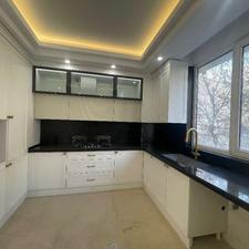 اجاره آپارتمان 130 متر در نیاوران