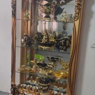 بوفه بدون وسایل داخلش