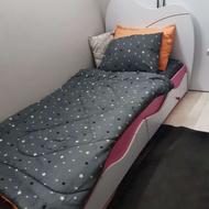 تخت خواب نوجوان