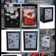 گاوصندوق های نسوز و رمزدار 60 ماه ضمانت