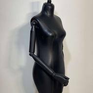 مانکن زنانه پینوکیو