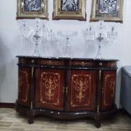 اینه و کنسول تمیز و شیک