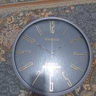 ساعت دیواری