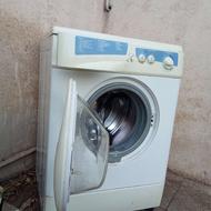 ماشین لباسشویی سالم در حد نو