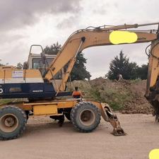 اجاره دهنده بیل میکانیکی لودر کمپرسی