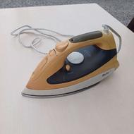 اتو برقی تمیز