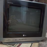 تلویزیون و دستگاه سی دی ال جی