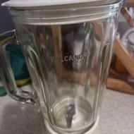 دو عدد پارچ شیشه ای مخلوط کن