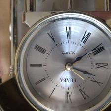 دو عدد ساعت رومیزی یکیش 250 در حد نو