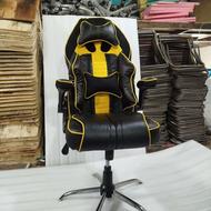 تولید انواع صندلی و میز اداری