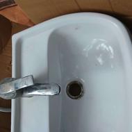 روشویی همراه باپایه وشیر آلات