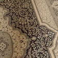 فرش کرم سرمه ای