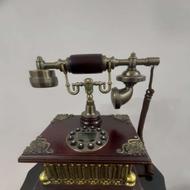 تلفن لوکس سلطنتی