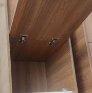 کمد ویترین دار دو کشو کودک ،و دو عدد کمد کشو دار پایین تخت،