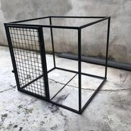 قفس آهنی محکم