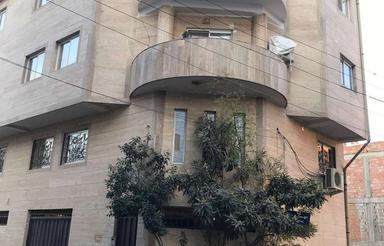 آپارتمان 3 طبقه، سه واحد، طبقه اول