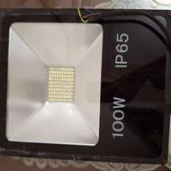 پروژکتور ال ای دی