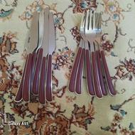 کارد و چنگال نو