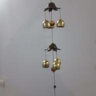 آویز بالای در زنگوله دار