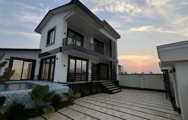 فروش فوری ویلای سنددار 250 متری