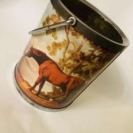 سطل فلزی قدیمی