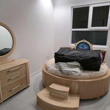 سرویس تخت خواب گرد دو نفره چوب راش میز آرایش و تشک