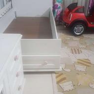 تخت نوحوان رنگ سفید برند توکا