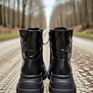 بوت سیاه پوتین