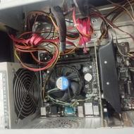 مادربرد کامپیوتر با لوازم