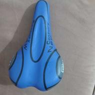 زین دوچرخه نو