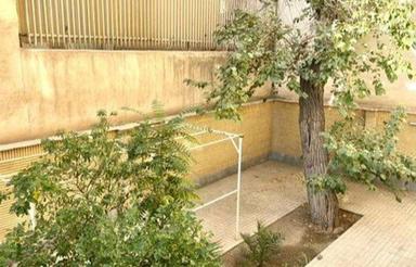 60 متر/100 متر حیاط اختصاصی/پارکینگ باکس/اردیبهشت آذربایجان