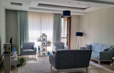 70متر دوخوابه بالای میدان چیذر