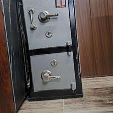 گاو صندوق ایران کاوه