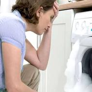 خریدار لباسشویی‌ نیازمند تعمیر