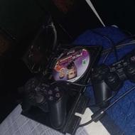 پلی استیشن2 دودسته همراه با 30 تا 20 تا 25 تا دیسک بازی خفن