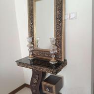 آینه و شمعدان و کنسول