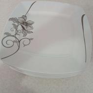 بشقاب چینی تقدیس