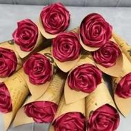 گل ولنتاین و عیدی